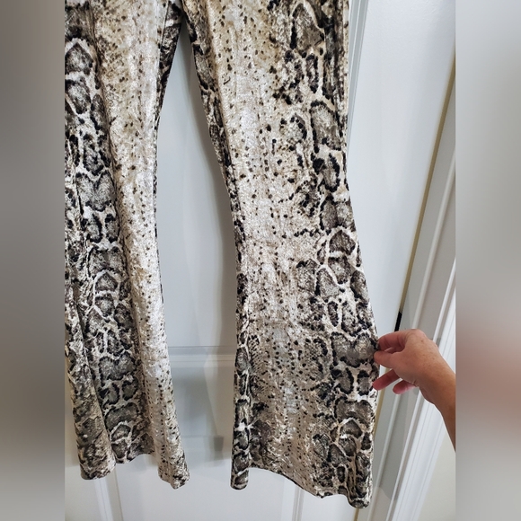 Snake Print Velvet Flare Pants - Picture 3 of 6